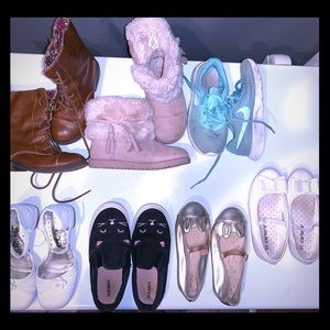 Toddler girls size 11 bundle